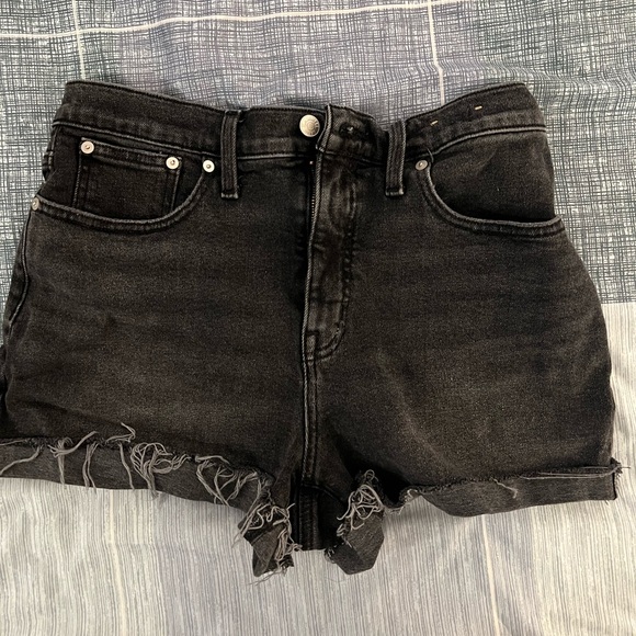 Black denim shorts, madewell, 29, excellent condition - Picture 1 of 3